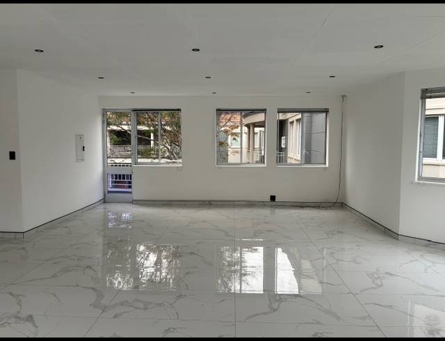 155M² OFFICE FOR SALE IN BEDFORD GARDENS